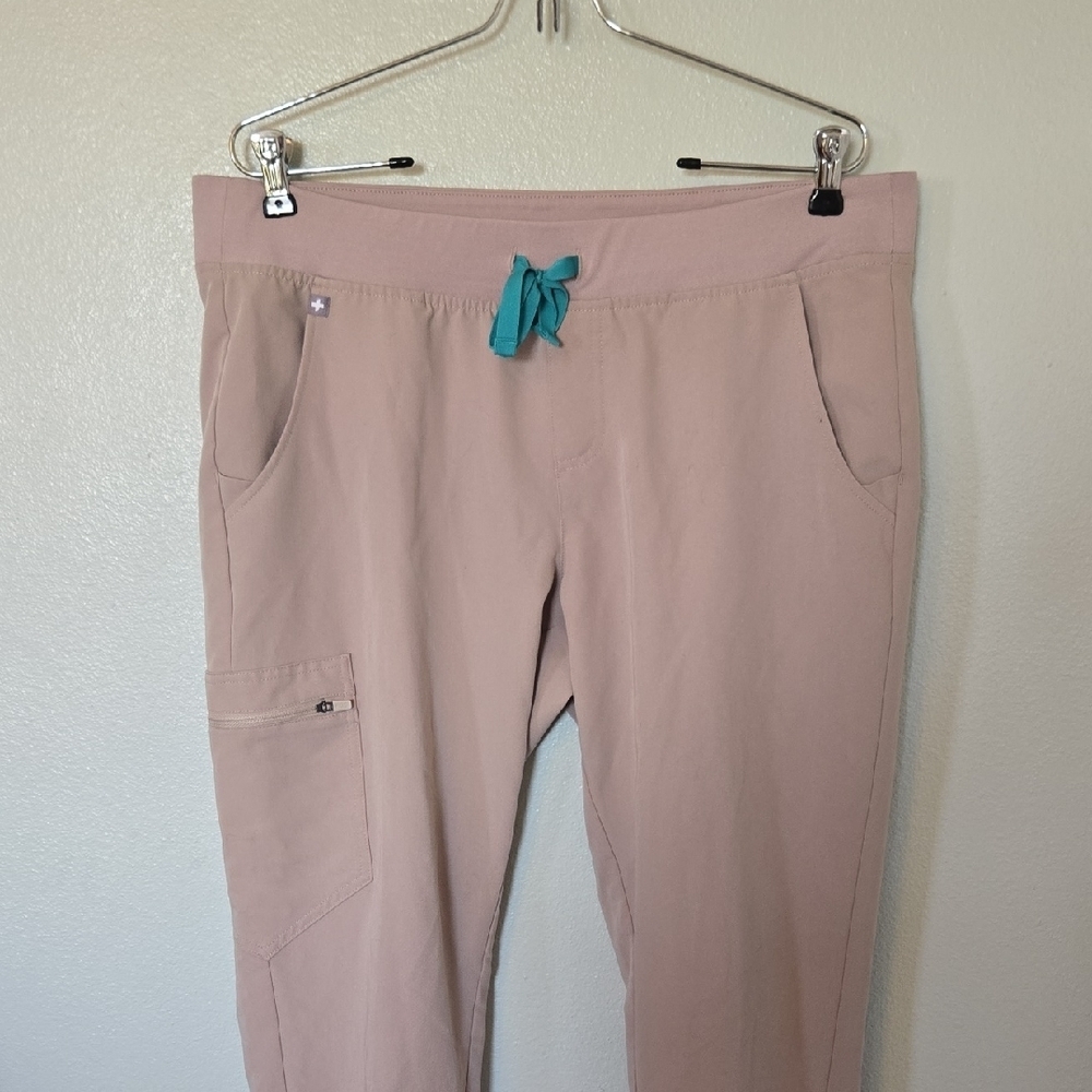 Figs | Zamora Khaki Jogger Style Scrub Pants Size Large
